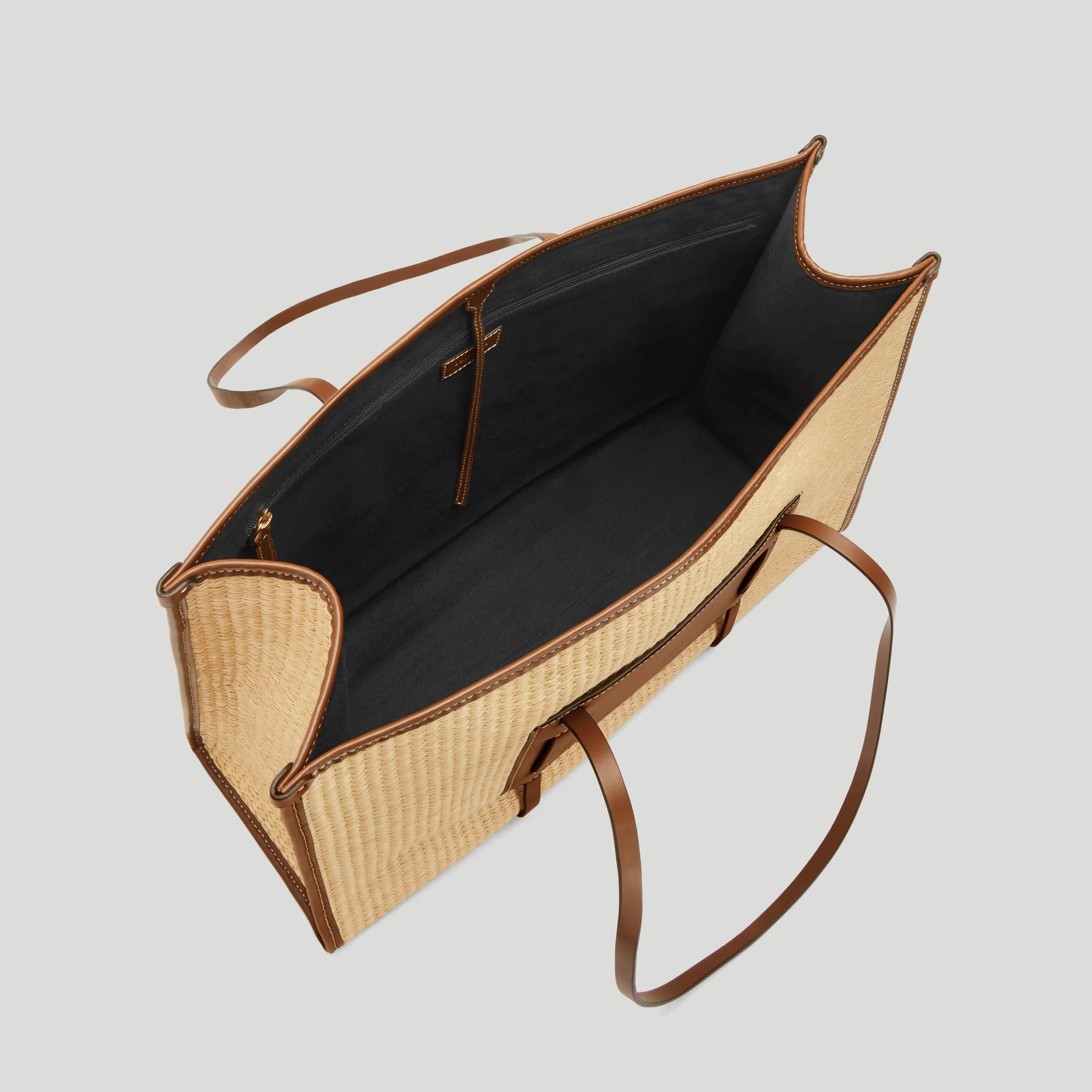 The Large Capri - Image 4
